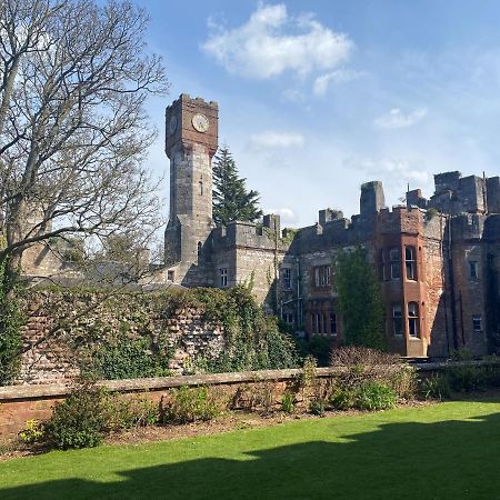 Ruthin Castle Hotel And Spa Exterior photo
