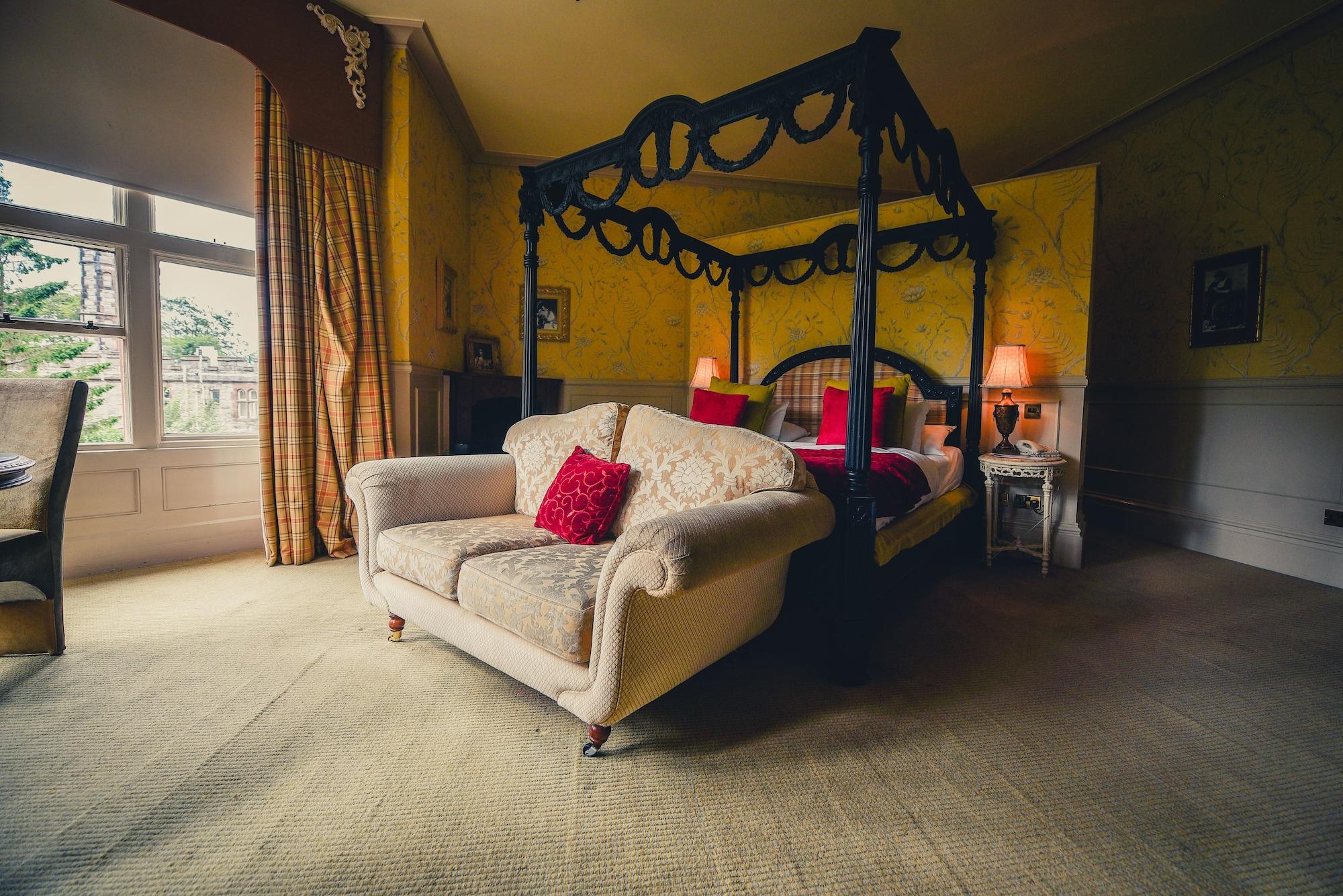 Ruthin Castle Hotel And Spa Exterior photo